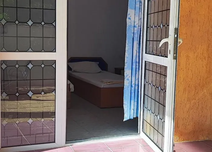 Fa Mol Apartman Napospart